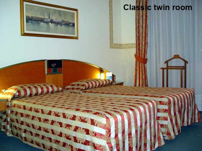 A Point Arezzo Park Hotel Battifolle-Ruscello-Poggiola 4*,